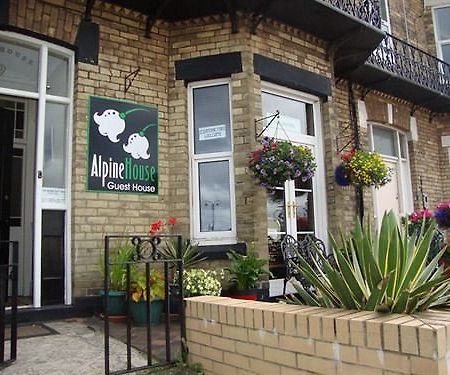 Alpine Guest House Middlesbrough Exteriér fotografie